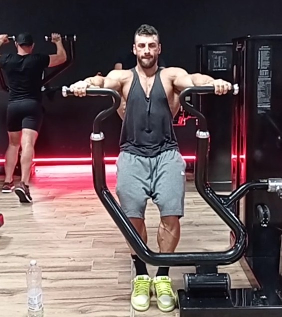 UK Twin Stack Standing Strength UK Twin Stack Standing Strength